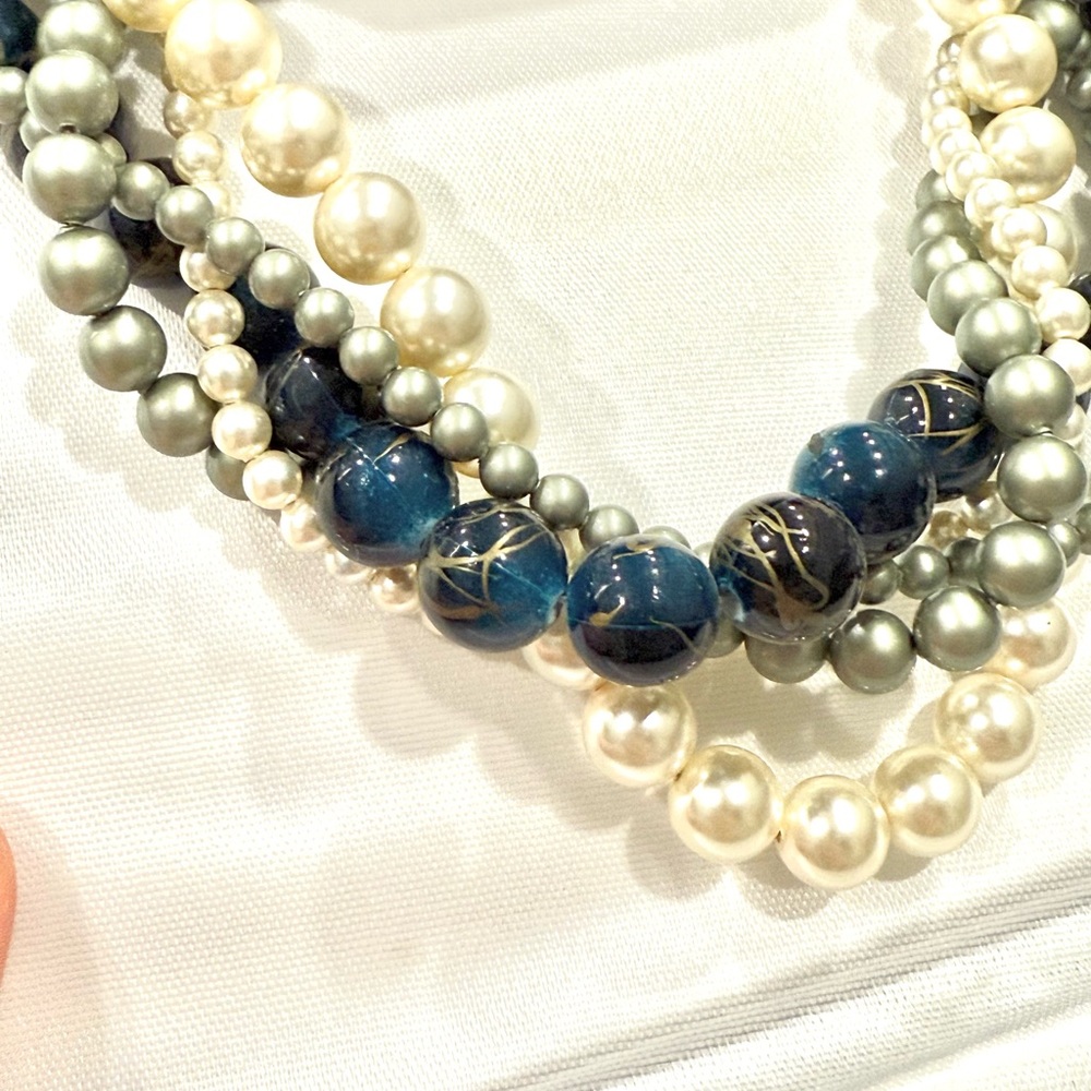 Elegant Pearl and Blue Beaded Necklace